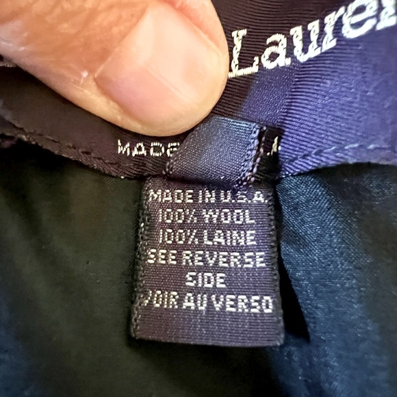 Vintage Ralph Lauren Purple Label wool jacket with velvet collar. Size 4. - Picture 6 of 12